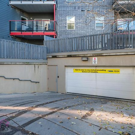 Studio Loft, 2 Bd, Ug Parking, 5 Min To Rogers! Έντμοντον Εξωτερικό φωτογραφία