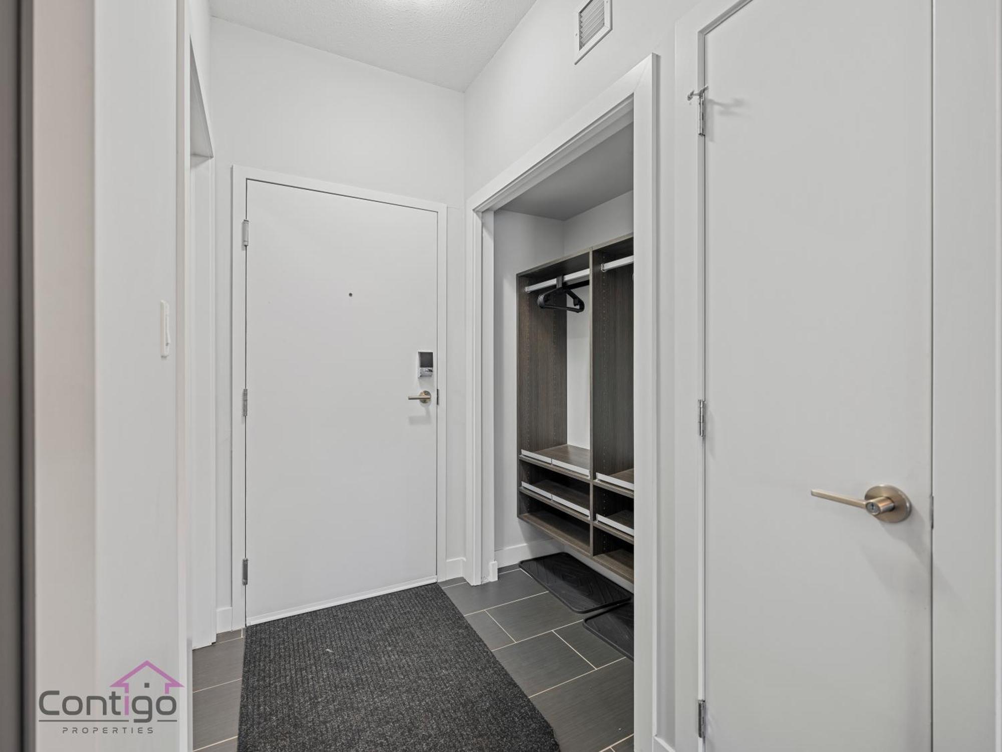 Studio Loft, 2 Bd, Ug Parking, 5 Min To Rogers! Έντμοντον Εξωτερικό φωτογραφία