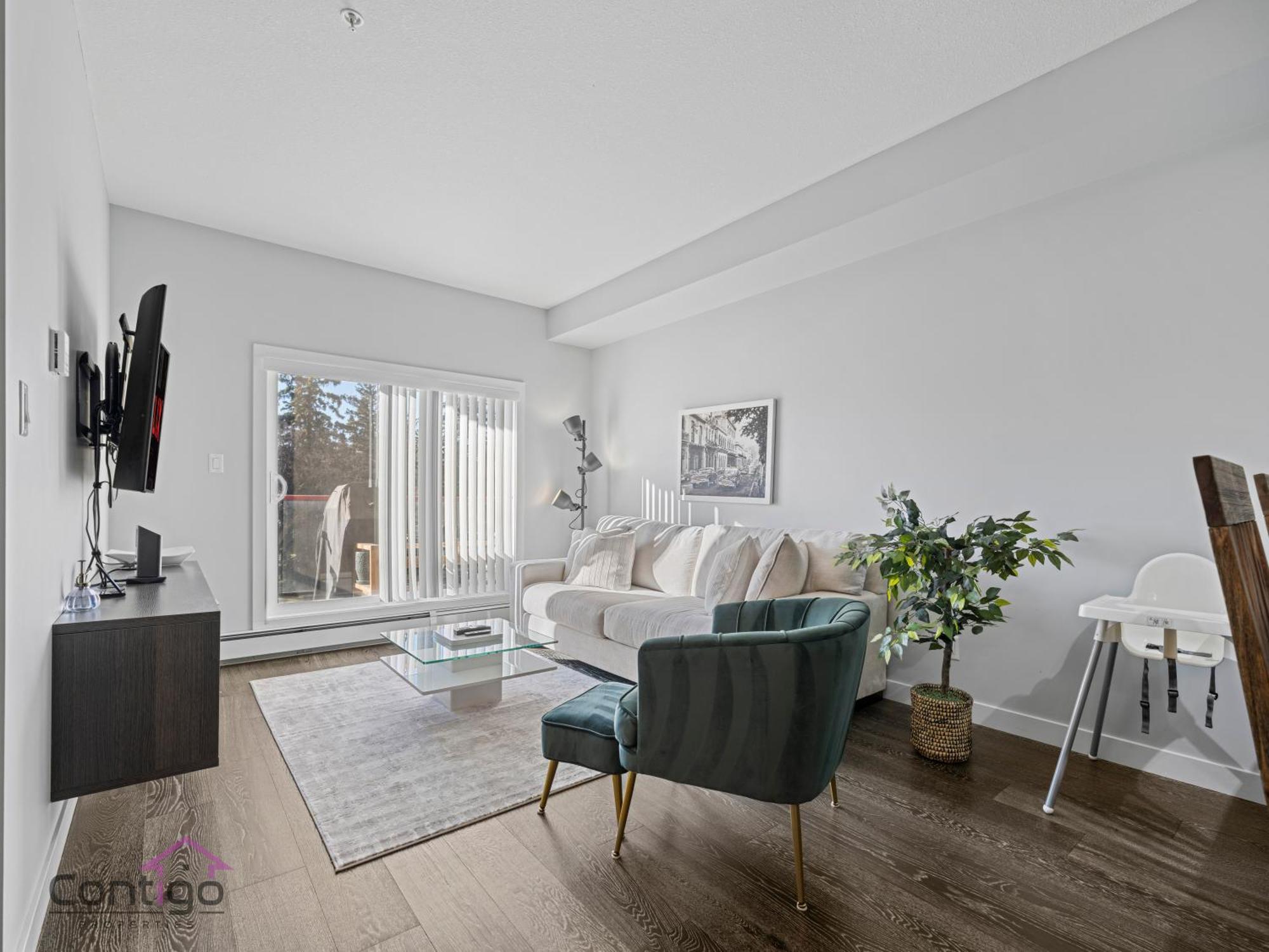 Studio Loft, 2 Bd, Ug Parking, 5 Min To Rogers! Έντμοντον Εξωτερικό φωτογραφία