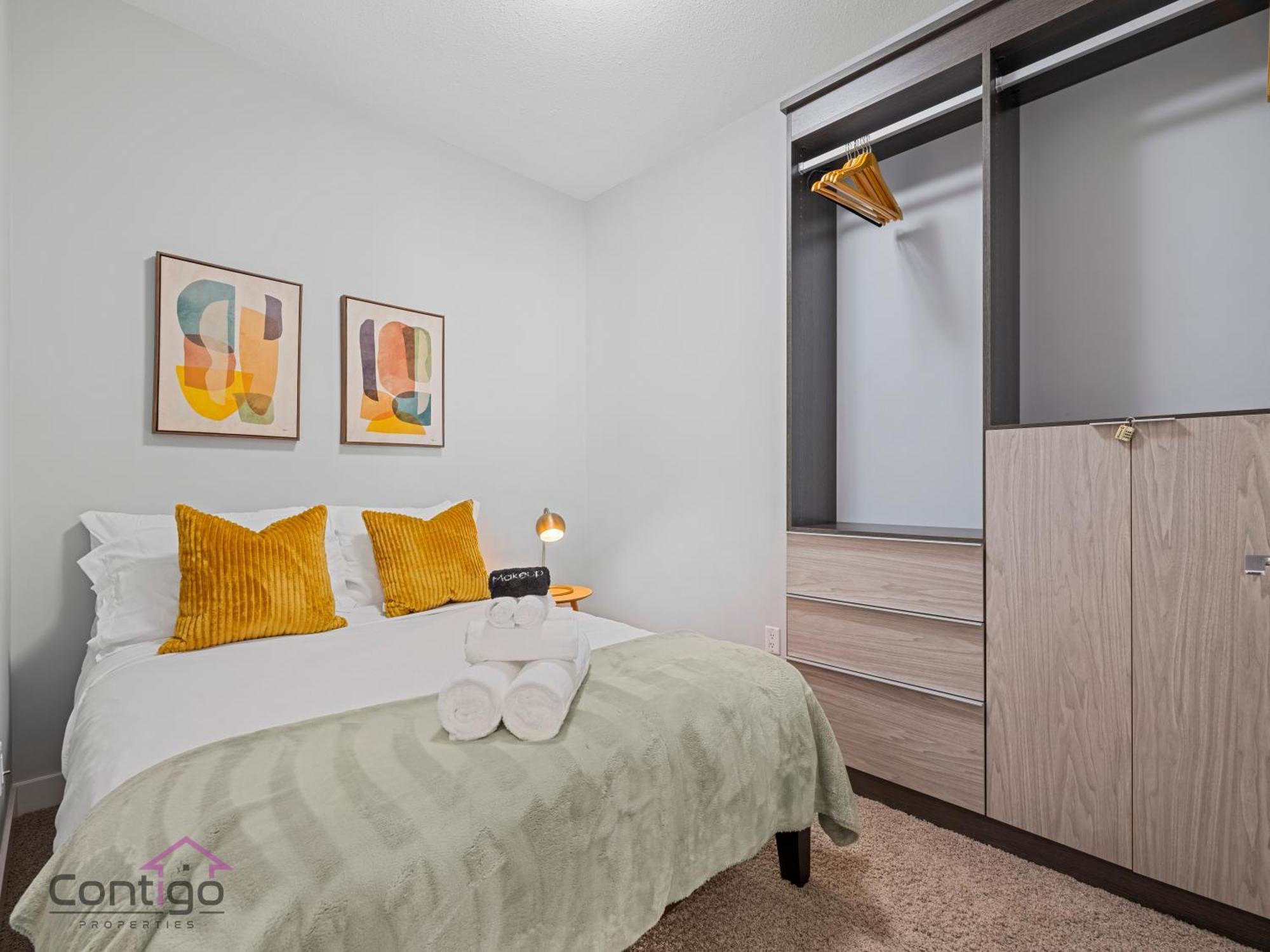Studio Loft, 2 Bd, Ug Parking, 5 Min To Rogers! Έντμοντον Εξωτερικό φωτογραφία