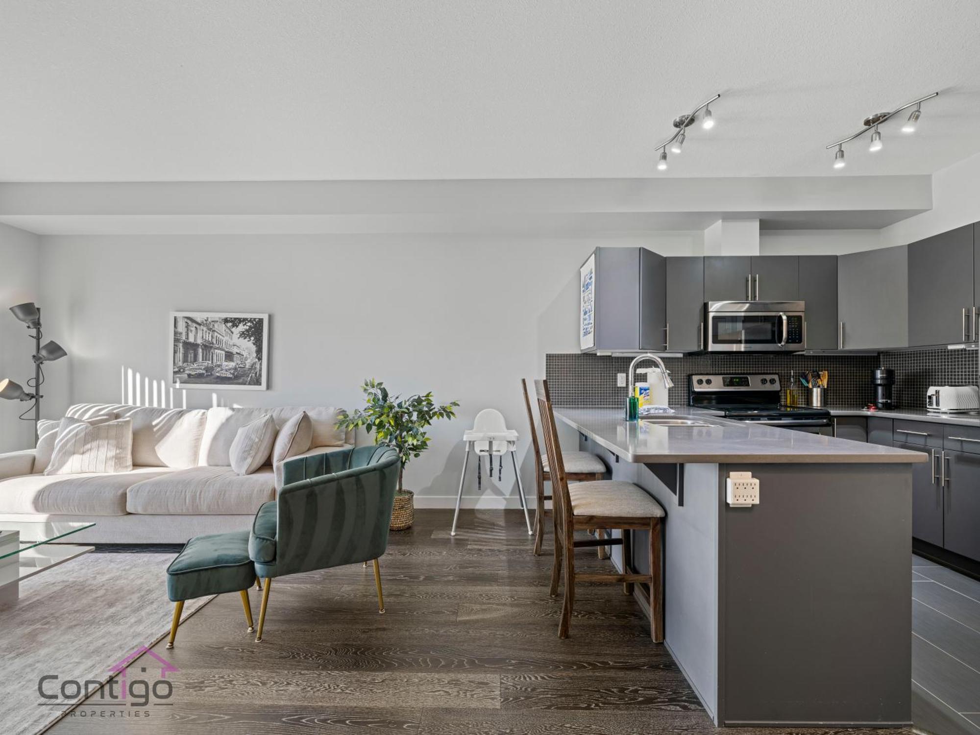 Studio Loft, 2 Bd, Ug Parking, 5 Min To Rogers! Έντμοντον Εξωτερικό φωτογραφία