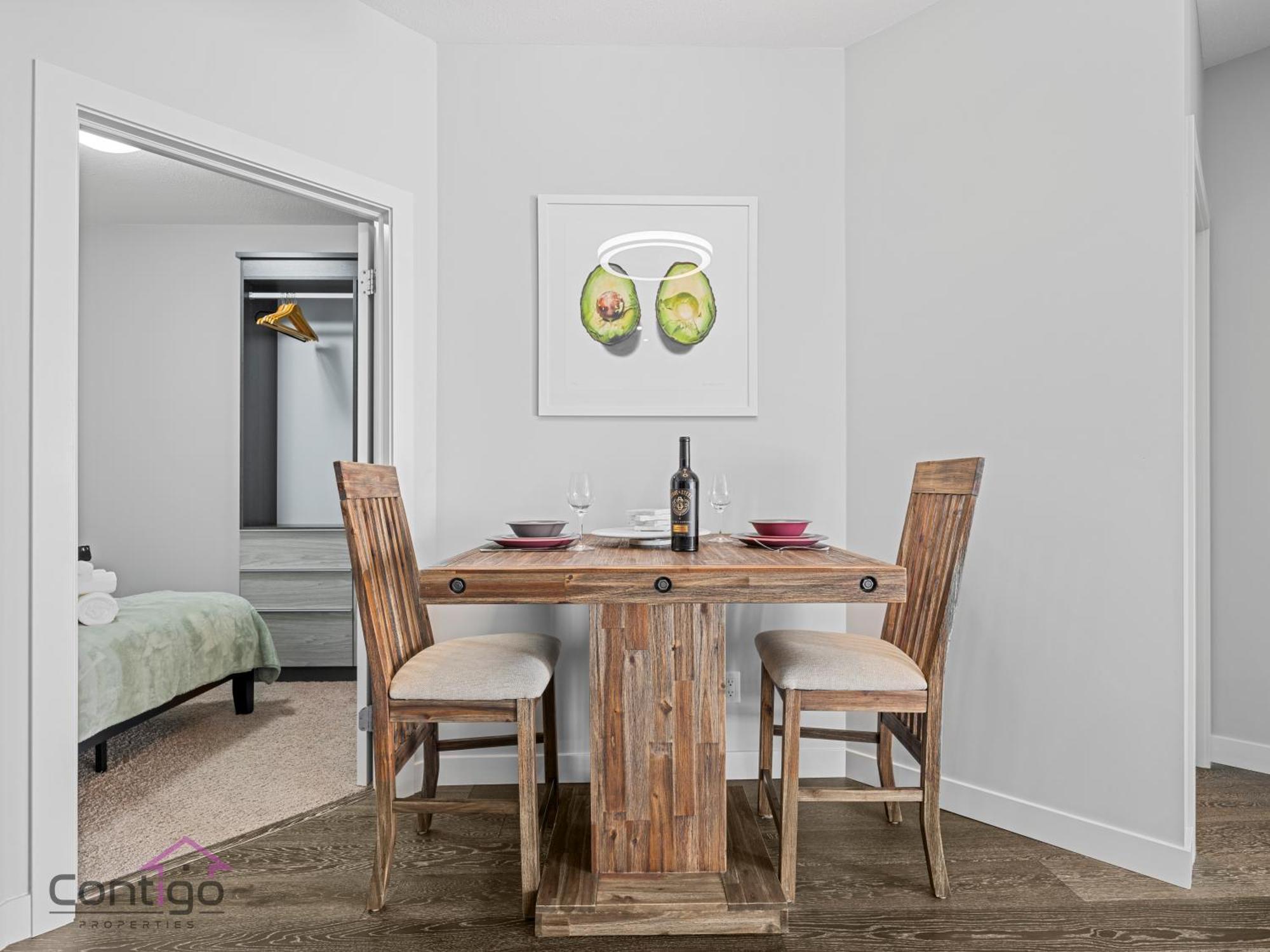 Studio Loft, 2 Bd, Ug Parking, 5 Min To Rogers! Έντμοντον Εξωτερικό φωτογραφία